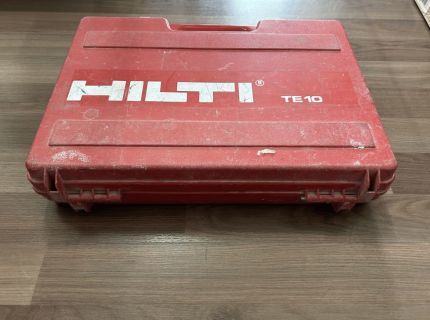 Werkzeuge und Kleingeräte einer Baufirma