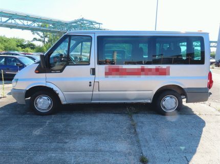 Kleinbus Fabr. Ford Typ Transit/Tourneo