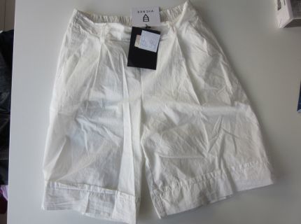 1 kurze Hose weiß luftiger
