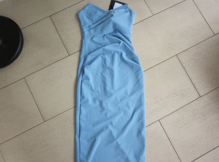1 Trägerloses Kleid Größe: S
