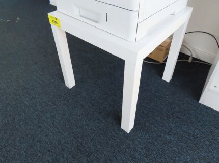 1 Beistelltisch