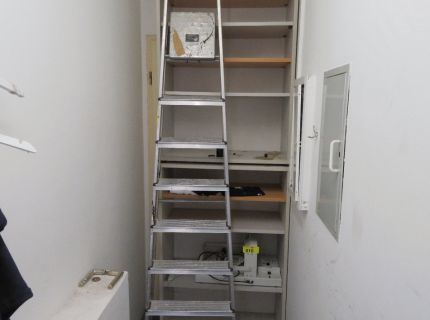 1 Alu-Klappleiter 8-stufig