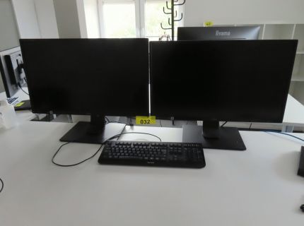 2 Bildschirme Fabr. Iiyama Typ