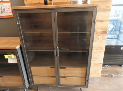1 Highboardschrank/Industri... Look mit Glasflügeltüren