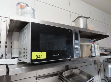 1 Mikrowelle Fabr. Tarrington House