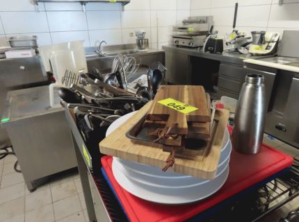 1 Posten Küchenutensilien bestehend aus: