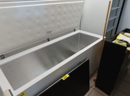 1 Gefriertruhe Fabr. KBS ca.