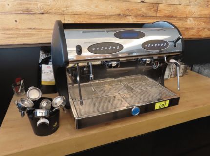 1 Siebträger-Kaffeevollauto... Fabr. Carimali 1919