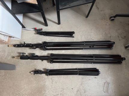 1 Kamera-/Lichtstative verschiedene Größen Aluminium/Stahl