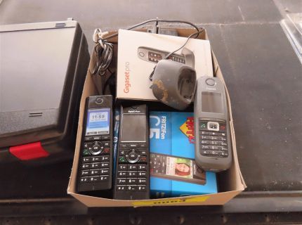 1 Posten Tischtelefone Fabr. Fritz