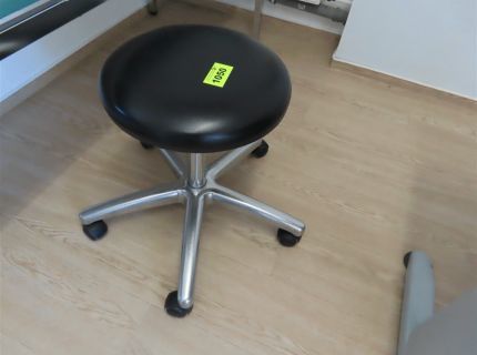 1 Drehhocker Kunstleder schwarz -