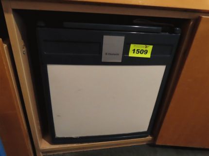 1 Minikühlschrank Fabr. Dometic Typ