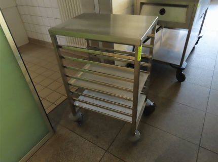 1 Edelstahl-Rollwagen Fabr. Blanco 8