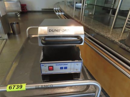 1 manuelle Siegelmaschine Fabr. Duni