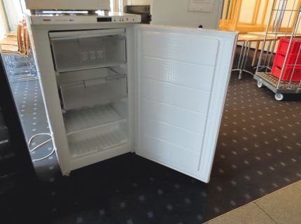 1 Tiefkühlschrank Fabr. Bosch Typ