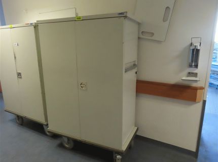 1 Wäschewagen Fabr. Hammerlit 2-etagig