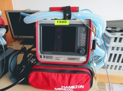 1 Transport-Beatmungsgerät Fabr. Hamilton medical
