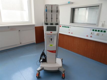1 Kontrastmittelinjektor Fabr. Medrad (Bayer)