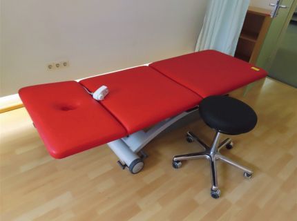 1 Therapieliege Fabr. Frei Aktive