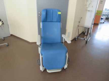 1 Patienten-Transportstuhl Fabr. Stiegelmeyer Typ