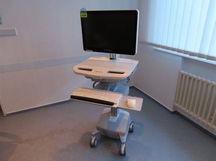 1 EMR-Fahrwagen/Visitenwage... Fabr. ergotron mit