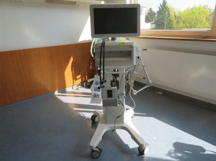 1 Beatmungsgerät Fabr. Löwenstein Medical