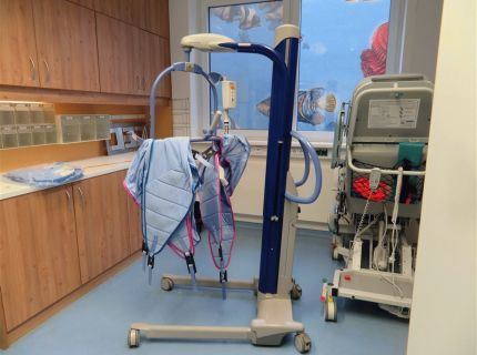 1 Patientenlifter Fabr. Arjo Huntleigh