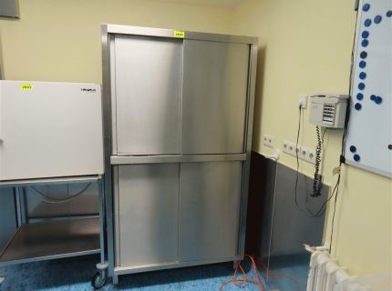 1 Edelstahl-Schiebetürensch... ca. 2 m