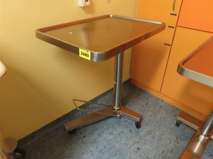 1 Gerätewagen/Instrumentent... Edelstahl höhenverstellbar -