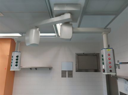 1 Deckenversorgungseinheit Fabr. Dräger Typ