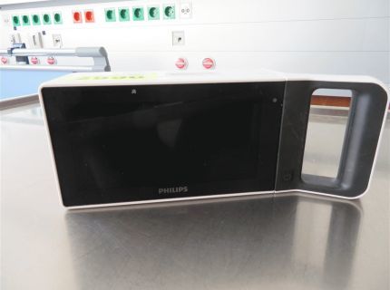 1 tragbarer Patientenmonitor Fabr. Philips