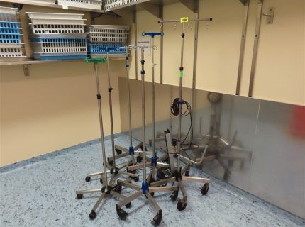 6 Infusionsständer 5-Fuß rollbar Edelstahl