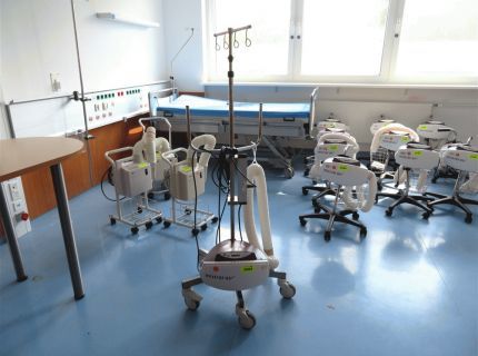 1 Patientenwärmer Fabr. TSC Typ