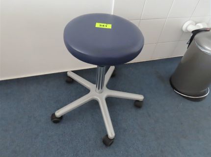 1 Drehhocker Kunstleder blau -