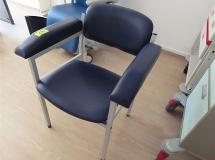 1 Injektionsstuhl Fabr. Schmitz Modell
