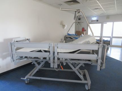 1 Pflegebett Fabr. Stiegelmeyer Typ