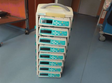 1 stapelbares Ordnungssystem Fabr. B.Braun