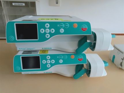 2 Spritzenpumpen Fabr. B.Braun Typ