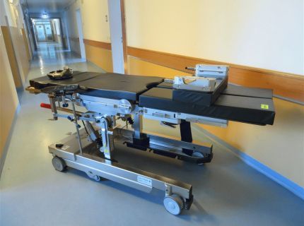 1 OP-Tisch-Transporter Fabr. Maquet/Getinge Typ