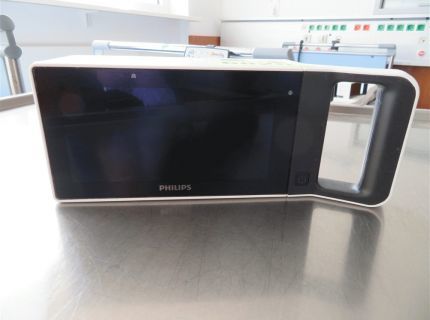 1 tragbarer Patientenmonitor Fabr. Philips