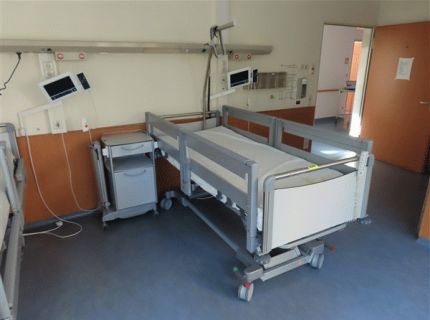 1 Pflegebett Fabr. Stiegelmeyer Typ: