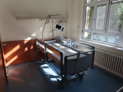 1 Pflegebett Fabr. Stiegelmeyer Typ: