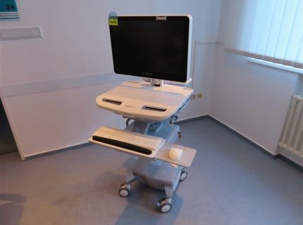 1 EMR-Fahrwagen/Visitenwage... Fabr. ergotron Typ