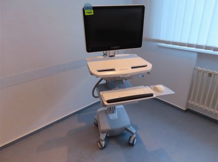 1 EMR-Fahrwagen/Visitenwage... Fabr. ergotron Typ