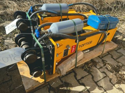 1 Hydraulikhammer Fabrikat: TOFT Typ: