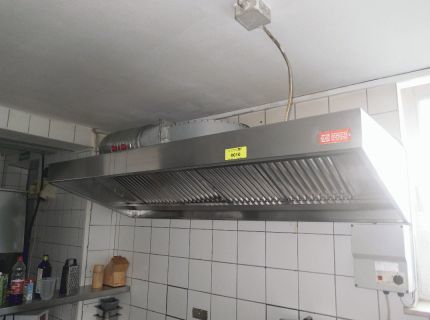 1 Dunstabzugshaube Firma Kullbach-Driedorf Länge
