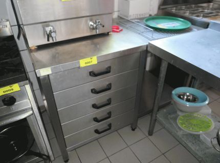 1 Arbeitstisch mit Schubladenauszügen Edelstahl