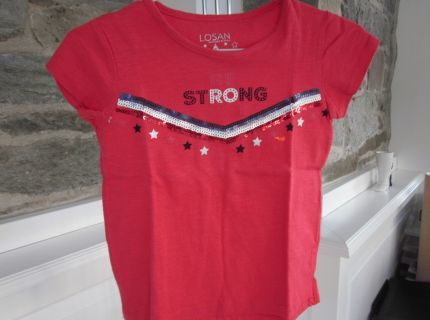 1 T-Shirt rot mit Schriftzug