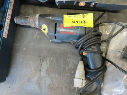 1 Bohrmaschine Fabr.: Bosch Typ: