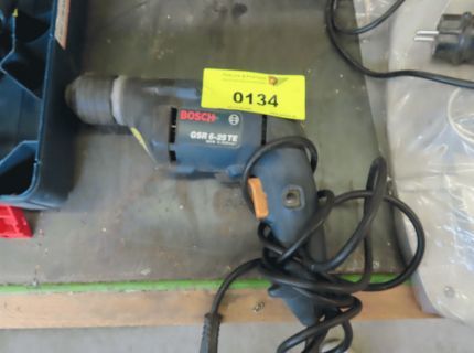 1 Bohrmaschine Fabr.: Bosch Typ: